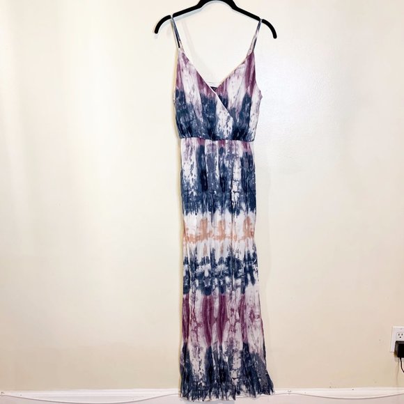 Dresses & Skirts - ⭐️ 4/$30 ⭐️  Tie Dye Maxi Dress